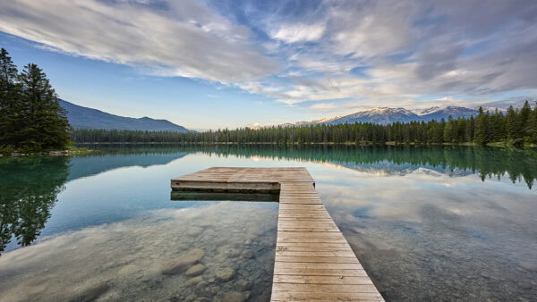 Annette Lake