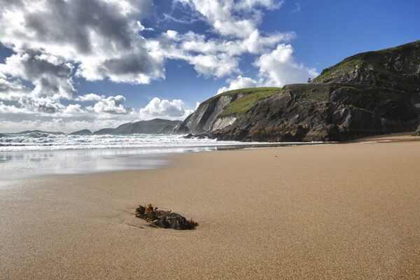 Coumeenole Beach
