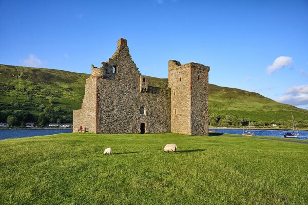 Lochranza Castle