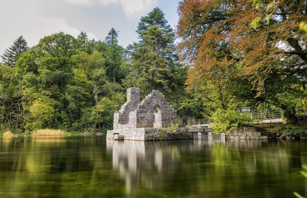 Monk’s Fishing House Cong