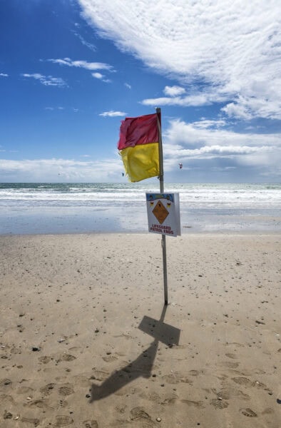 White Strand Garrylucas